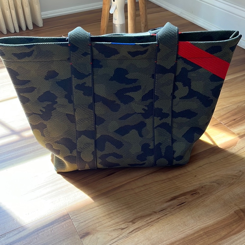 Rothy’s Essential Tote